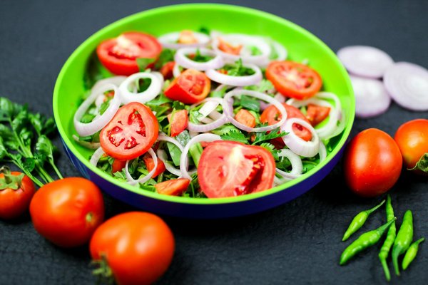 Boost your uk kitchen's functionality with smart storage solutions: discover the benefits!